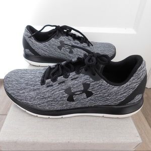Under Armour Sneakers